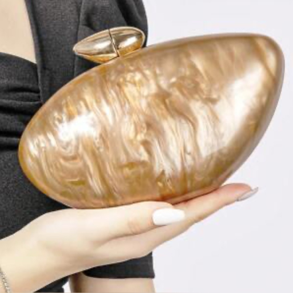 Champagne Marble  shell shaped acrylic evening clutch
